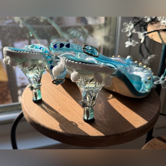 Custom, One~of~a~Kind, Handmade Princess Themed Slingback Sandal, Size 9/40 - Picture 3 of 16